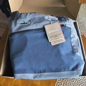 Patagonia Women's Swiftcurrent Waders LRM In Smolder Blue